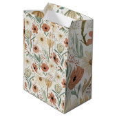 ニュートラルテラコッタデイジーとポピーフローラルパターン ミディアムペーパーバッグ (裏面アングル)