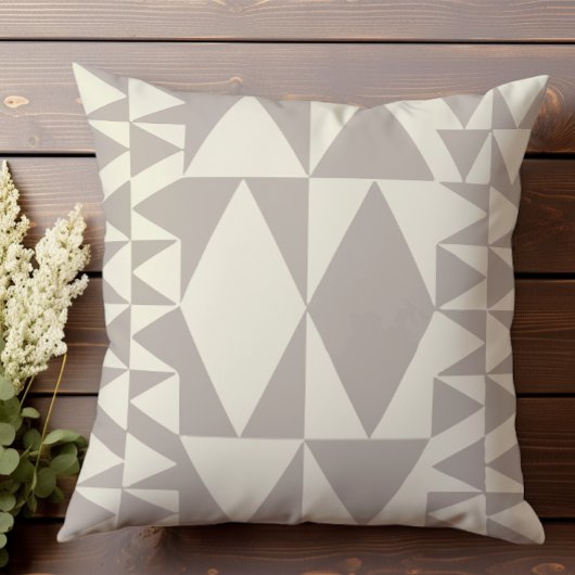 ニュートラルハーフトーンの幾何学的パターンIII クッション