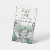 ニュートラルボホサファリベイビーシャワー招待状 台座サイン (正面)