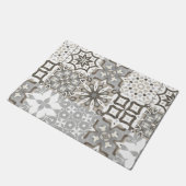 ニュートラル、ベージュ、グレー、モロッコタイル ドアマット (アングル)