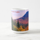 ニューハンプシャーの美しい秋 コーヒーマグカップ (中央)