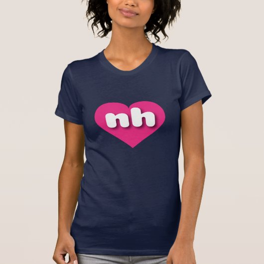 ニューハンプシャーホットピンクハート- I love nh Tシャツ (正面)