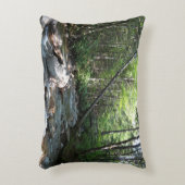 ニューハンプシャー州のPemigewasset River Bridge アクセントクッション (正面(垂直))