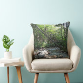 ニューハンプシャー州のPemigewasset River Bridge クッション (椅子)