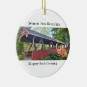 ニューハンプシャー州を横切るベルモントの滑りやすい岩 セラミックオーナメント (右)