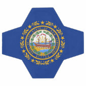 ニューハンプシャー州旗を持つ愛国的なサッカーボール サッカーボール (フラット)