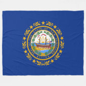 ニューハンプシャー州旗 フリースブランケット (正面(横))