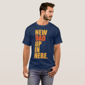 ニューパパ父の日ことわざ父の家族の友人 Tシャツ (正面フル)