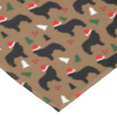 ニューファンドランドドッグサンタハスクリスマスホリデー テーブルクロス (アングル)