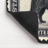 ニューファンドランド犬が贈り物をスタンプ マウスパッド (コーナー)