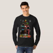 ニューファンドランド犬のクリスマスツリー Tシャツ (正面フル)