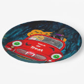 ニューファンドランド犬の車の怖いハロウィーン ペーパープレート (アングル)