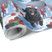 ニューファンドランド走のクリスマス帽子と雪の中にある ラッピングペーパー (ロールコーナー)