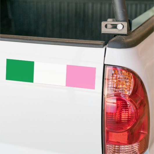 ニューファンドランド・トリカラー国旗(カナダ) バンパーステッカー (トラック上)