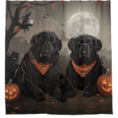 ニューファンドランド・ハロウィン不気味 シャワーカーテン (正面)