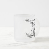 ニューファンドランモダンダー美術のかわいい犬種のスローガン フロストグラスマグカップ (正面右)