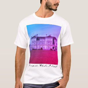 ニューポートのRIの崖の歩行の海の大邸宅 Tシャツ