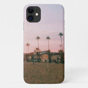 ニューポートビーチの淡い色のサンセット iPhone 11 ケース
