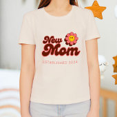 ニューマレトロピンクの花カスタムの年 Tシャツ