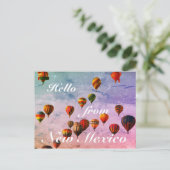 ニューメキシコのカラフルな熱気の気球 ポストカード (スタンド正面)