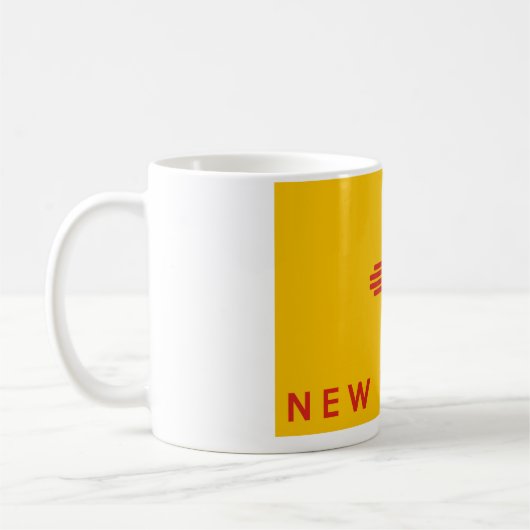 ニューメキシコの州の旗アメリカの国の文字の名前 コーヒーマグカップ (左)