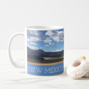 ニューメキシコ美しい青い空と山のマグカップ コーヒーマグカップ