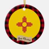 ニューメキシコ、レッドバッファロープレイド&ニューメキシコ国旗 セラミックオーナメント (正面)