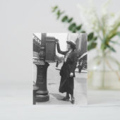 ニューヨークで手紙を送る ポストカード (スタンド正面)