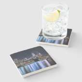 ニューヨークのブルックリン橋の反射の眺め ストーンコースター (横)