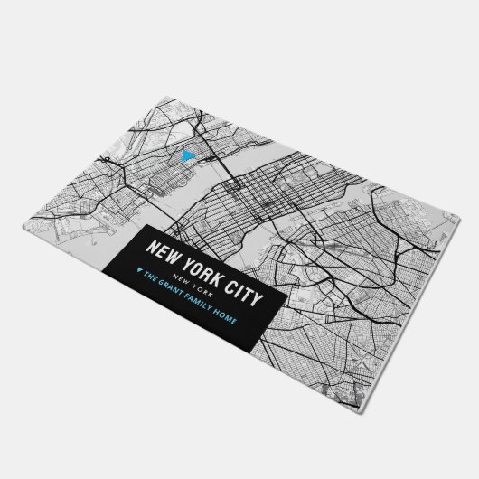 ニューヨークの地図+自宅の場所をマーク ドアマット (アングル)