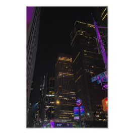ニューヨークの夜 - 照らされたスカイラインの写真 フォトプリント