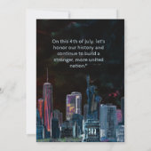 ニューヨークの空に星がきらめく7月4日のお祝い 招待状 (裏面)