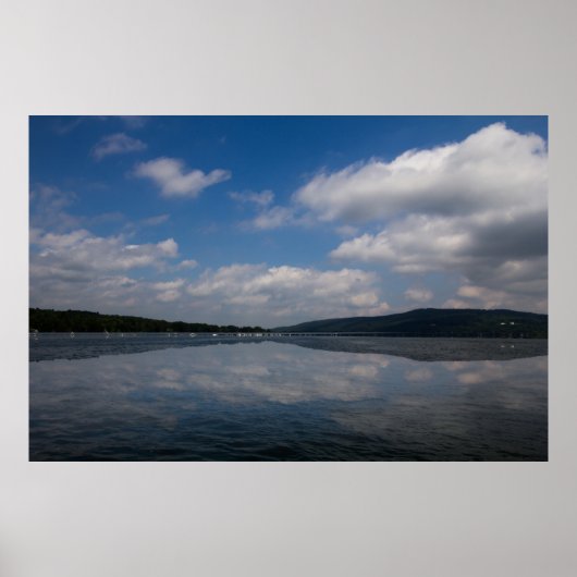 ニューヨークのKeuka LakeでのSky Reflection ポスター (正面)