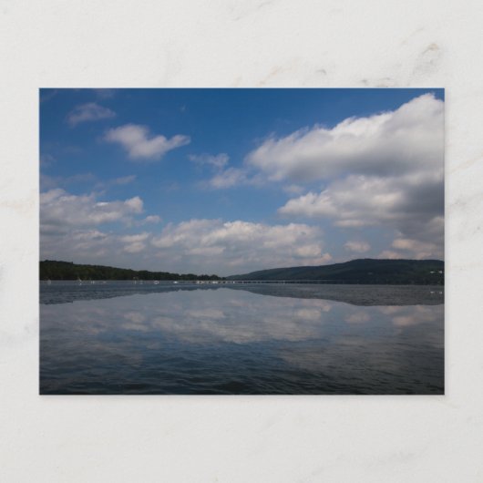 ニューヨークのKeuka LakeでのSky Reflection ポストカード (正面)