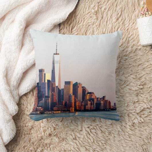 ニューヨークサンセットスカイラインビューオブワールドトレードセンター クッション (ブランケット)