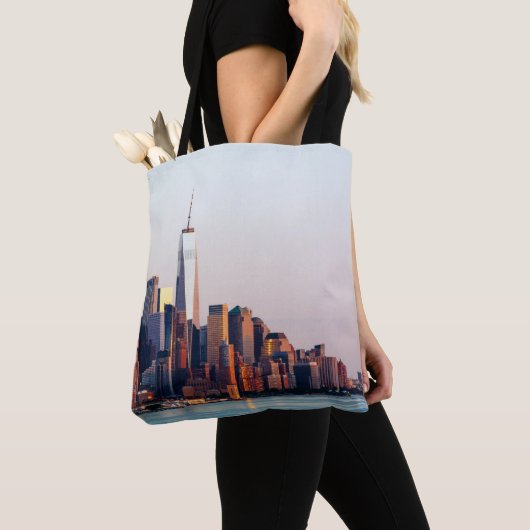 ニューヨークサンセットスカイラインビューオブワールドトレードセンター トートバッグ (クローズアップ)