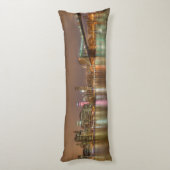 ニューヨークシティのスカイラインのパノラマ ボディピロー (裏面 (縦))