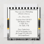 ニューヨークシティのスカイライン 黒白 ストライプ イエロー 誕生日 招待状 (裏面)