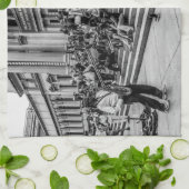 ニューヨークシティの通りのミュージシャンの実行者の写真 キッチンタオル (折り畳み)