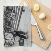 ニューヨークシティの通りのミュージシャンの実行者の写真 キッチンタオル (四つ折り)