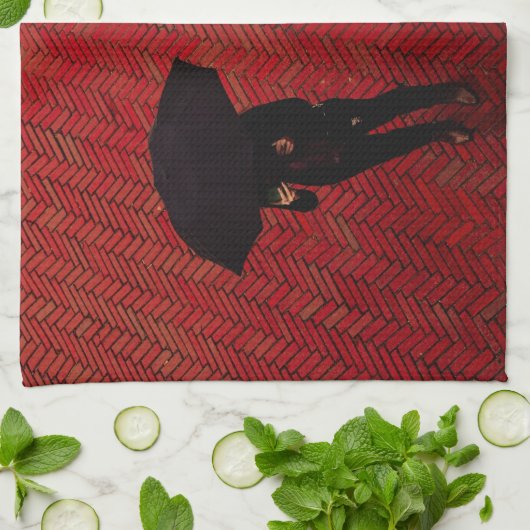 ニューヨークシティの通り場面、雨の日の傘 キッチンタオル (折り畳み)