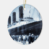 ニューヨークシティの青の調子でつながれるルシタニア セラミックオーナメント (左)