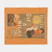 ニューヨークシティのHoytのA日そして夜は遊びます フリースブランケット (正面(横))