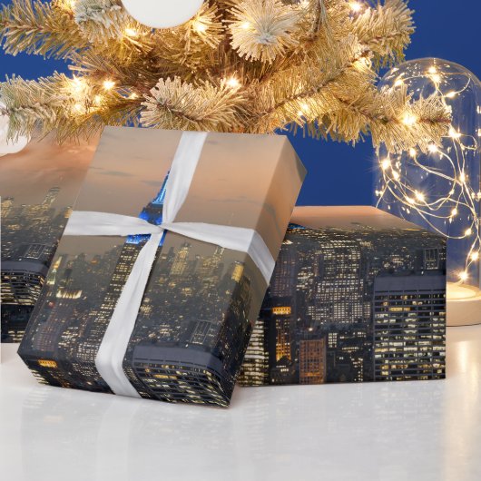 ニューヨークシティエンパイア州立建物の象徴的ポスター ラッピングペーパー (クリスマス)