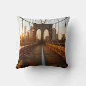 ニューヨークシティブルックリンブリッジサンライズ クッション (裏面)