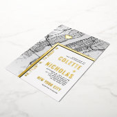 ニューヨークシティラブロケーター |シティテーマ結婚の 箔招待状 (回転した状態)