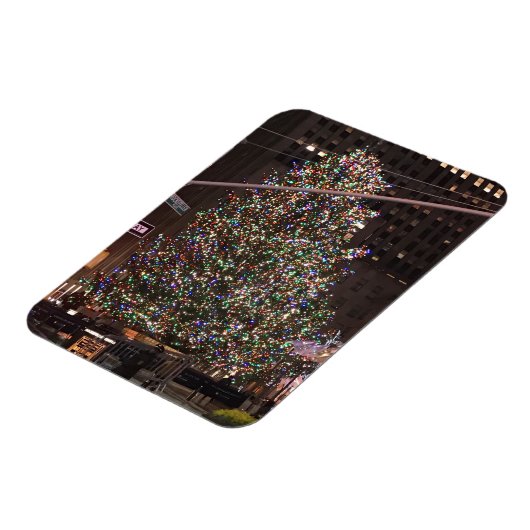 ニューヨークシティロックフェラーセンタークリスマスツリー マグネット (左側)