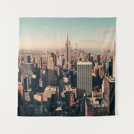 ニューヨークシティ超高層ビルズルーフテラスアーバンビュー タペストリー (正面)