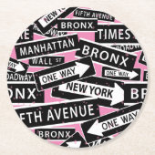 ニューヨークシティ通りサイン模様オンピンク ラウンドペーパーコースター (正面)