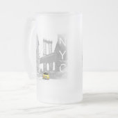 ニューヨークシティNYCイエロータクシブルックリンブリッジ フロストグラスビールジョッキ (正面左)